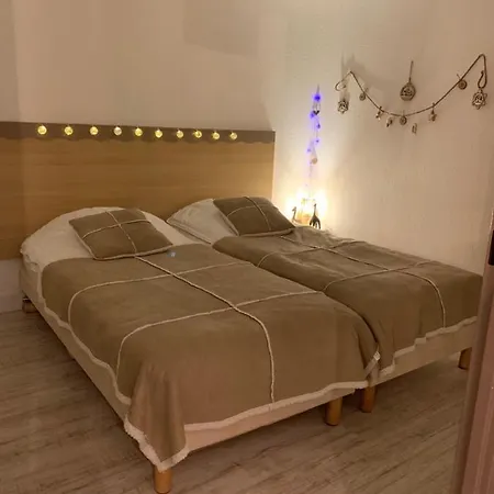 4 Personnes אראו